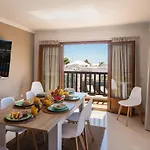 Vila Cavendish With Sea Views And Heatable Pool Close To Flamingo