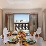 Vila Cavendish With Sea Views And Heatable Pool Close To Flamingo