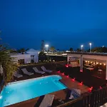Cavendish With Sea Views And Heatable Pool Close To Flamingo *