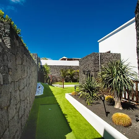 Cavendish With Sea Views And Heatable Pool Close To Flamingo * Playa Blanca