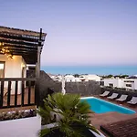 Cavendish With Sea Views And Heatable Pool Close To Flamingo Villa *