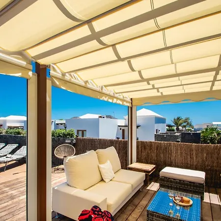 Villa Cavendish With Sea Views And Heatable Pool Close To Flamingo *