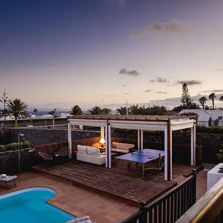 Villa Cavendish With Sea Views And Heatable Pool Close To Flamingo *