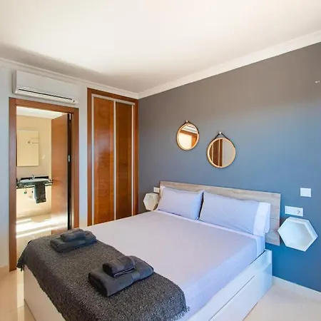 Cavendish With Sea Views And Heatable Pool Close To Flamingo Villa