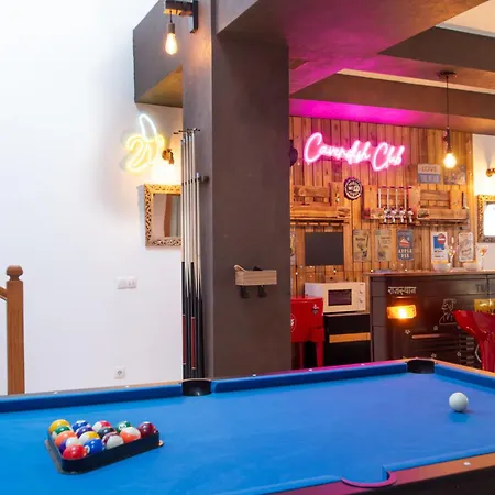 Cavendish With Sea Views And Heatable Pool Close To Flamingo