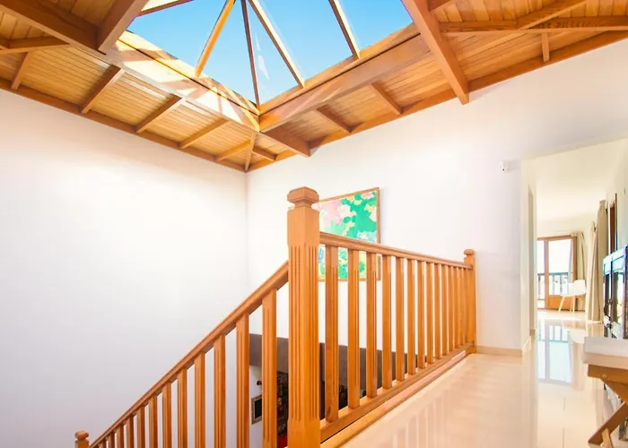 Vila Cavendish With Sea Views And Heatable Pool Close To Flamingo Playa Blanca (Lanzarote)