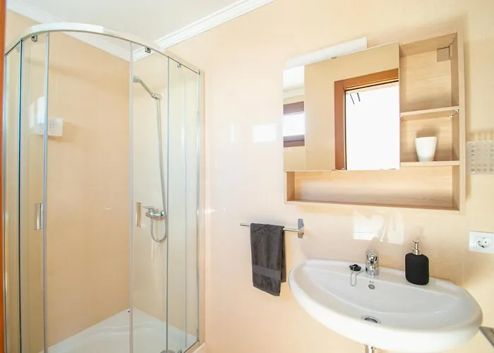 Cavendish With Sea Views And Heatable Pool Close To Flamingo * Playa Blanca (Lanzarote)