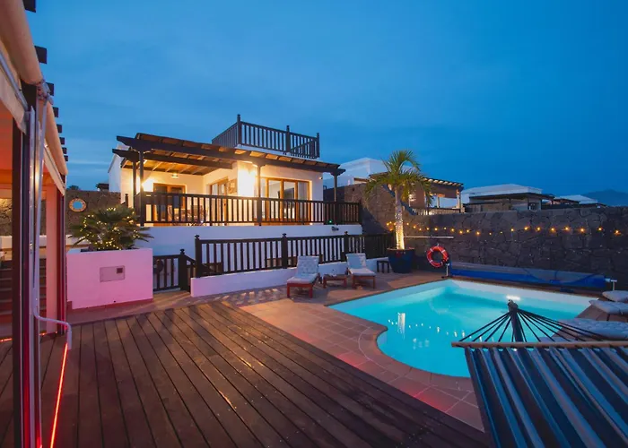 Vila Cavendish With Sea Views And Heatable Pool Close To Flamingo *