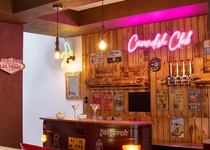 Cavendish With Sea Views And Heatable Pool Close To Flamingo Playa Blanca (Lanzarote)