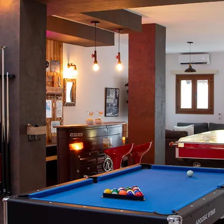 Cavendish With Sea Views And Heatable Pool Close To Flamingo 别墅